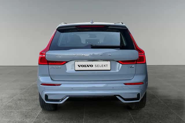 Volvo XC60 (2025) thumbnail 5