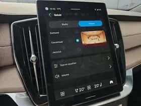 Volvo XC90 (2025) thumbnail 23