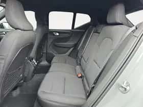 Volvo EX40 (2025) thumbnail 8