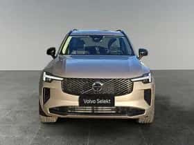 Volvo XC90 (2025) thumbnail 2