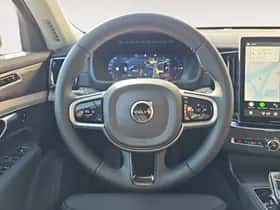 Volvo XC90 (2025) thumbnail 10