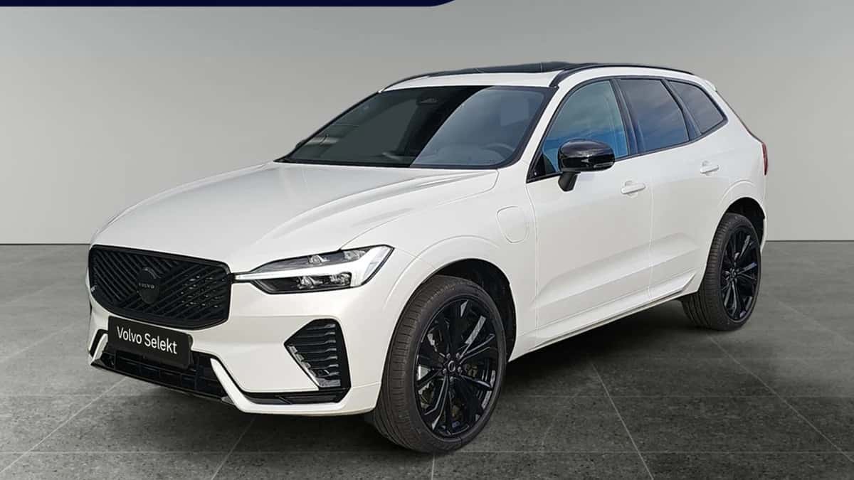 Volvo XC60 (2025) — foto 1