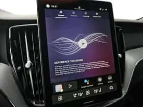 Volvo XC60 (2025) thumbnail 19