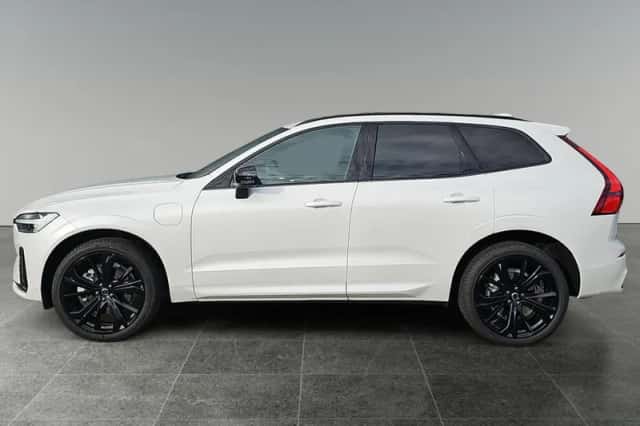 Volvo XC60 (2025) thumbnail 3