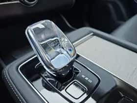 Volvo XC90 (2025) thumbnail 13