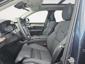 Volvo XC90 (2025) thumbnail 7