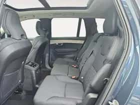 Volvo XC90 (2025) thumbnail 8
