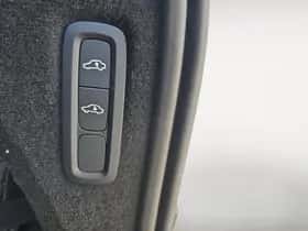 Volvo XC90 (2025) thumbnail 24