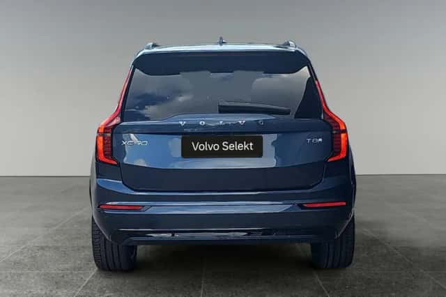 Volvo XC90 (2025) thumbnail 5