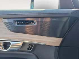 Volvo XC90 (2025) thumbnail 13