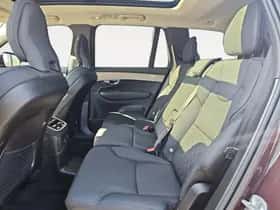 Volvo XC90 (2025) thumbnail 8