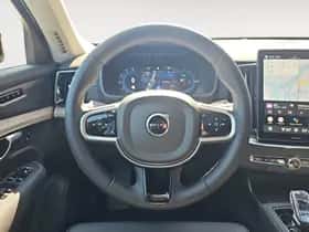 Volvo XC90 (2025) thumbnail 10