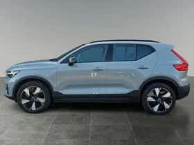 Volvo EX40 (2024) thumbnail 3