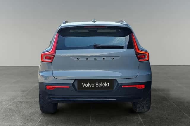 Volvo EX40 (2024) thumbnail 5