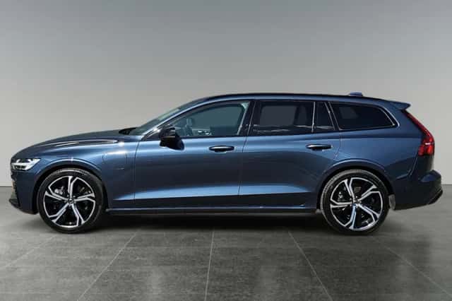 Volvo V60 (2025) thumbnail 3