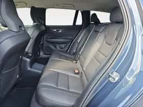 Volvo V60 (2025) thumbnail 7