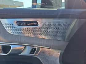 Volvo XC90 (2025) thumbnail 26