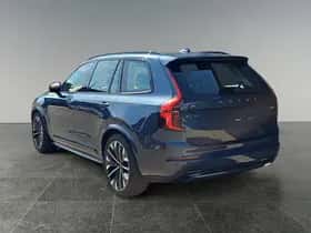 Volvo XC90 (2025) thumbnail 4