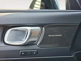 Volvo EX40 (2024) thumbnail 12