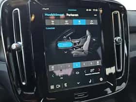 Volvo EX40 (2024) thumbnail 17