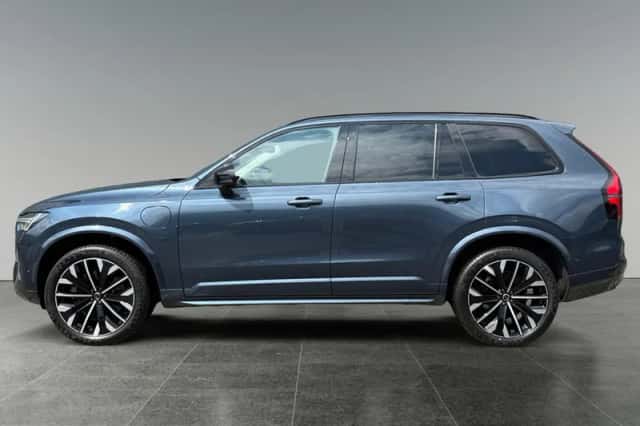 Volvo XC90 (2025) thumbnail 2
