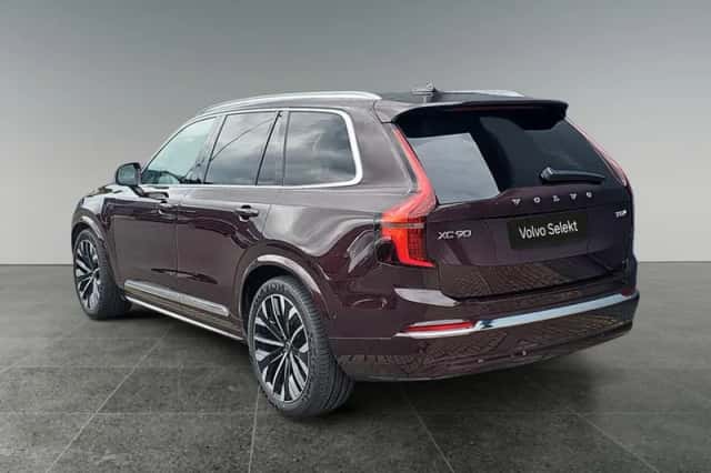 Volvo XC90 (2025) thumbnail 4