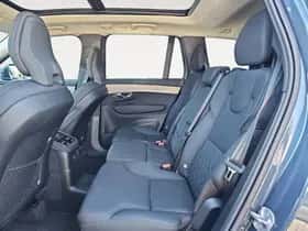 Volvo XC90 (2025) thumbnail 7