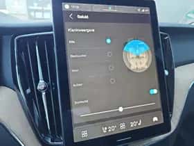 Volvo XC60 (2025) thumbnail 21