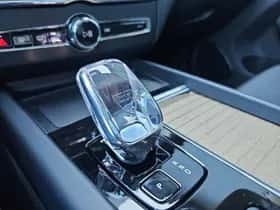 Volvo XC60 (2025) thumbnail 23