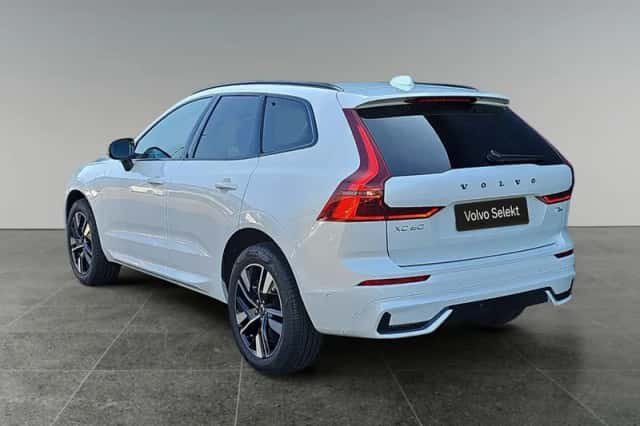Volvo XC60 (2025) thumbnail 4
