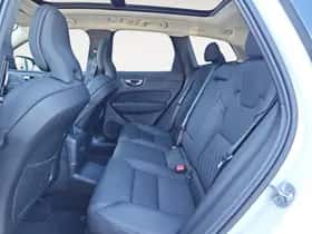 Volvo XC60 (2025) thumbnail 7