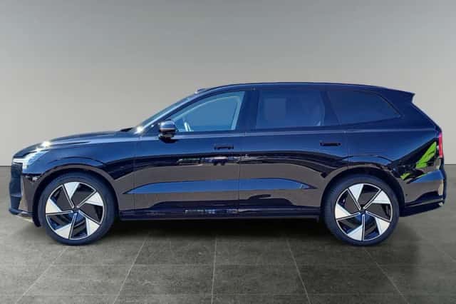 Volvo EX90 (2025) thumbnail 3