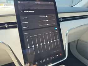 Volvo EX90 (2025) thumbnail 27