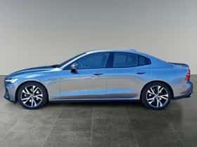 Volvo S60 (2021) thumbnail 3