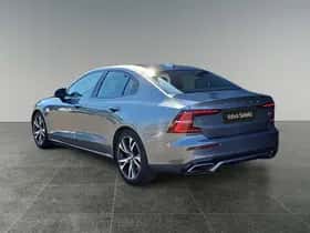 Volvo S60 (2021) thumbnail 4