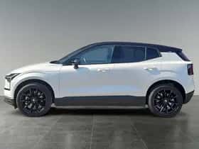 Volvo EX30 (2024) thumbnail 3