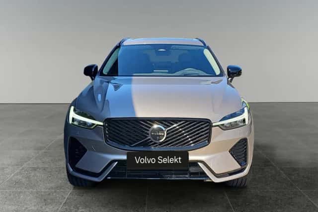 Volvo XC60 (2025) thumbnail 2