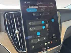 Volvo XC60 (2025) thumbnail 16