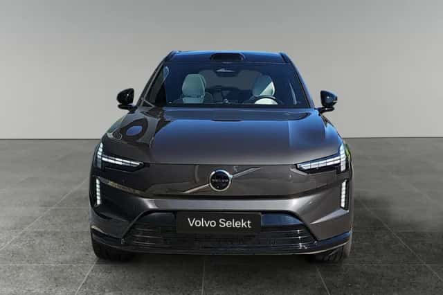 Volvo EX90 (2025) thumbnail 2