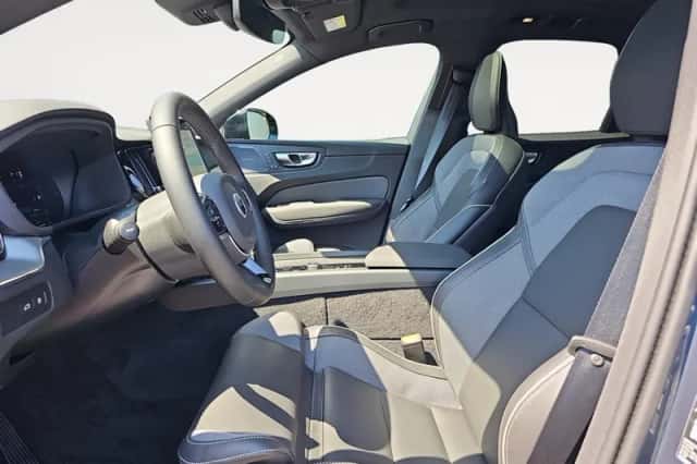Volvo XC60 (2026) thumbnail 6