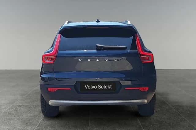 Volvo XC40 (2021) thumbnail 5