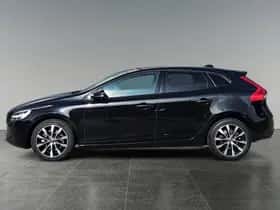 Volvo V40 (2018) thumbnail 3
