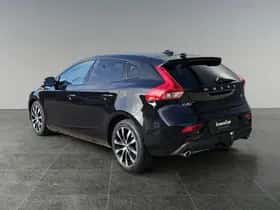 Volvo V40 (2018) thumbnail 4