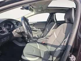 Volvo V40 (2018) thumbnail 6