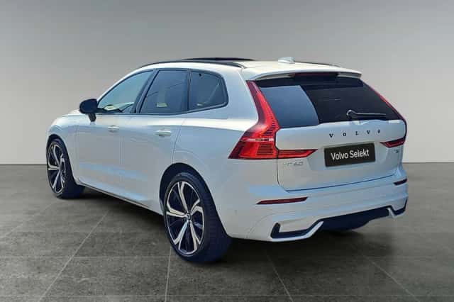 Volvo XC60 (2025) thumbnail 3