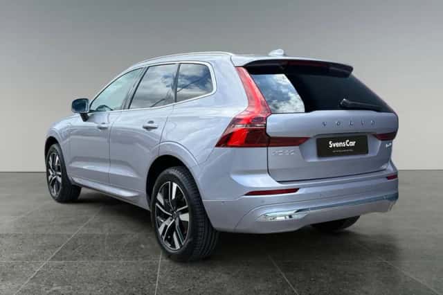 Volvo XC60 (2025) thumbnail 4