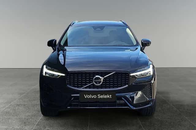 Volvo XC60 (2025) thumbnail 2