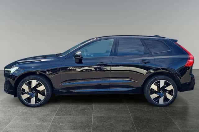 Volvo XC60 (2025) thumbnail 3