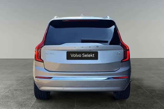 Volvo XC90 (2025) thumbnail 5