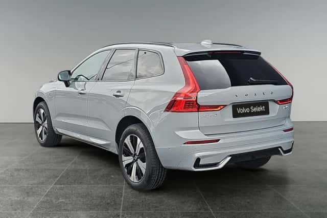 Volvo XC60 (2025) thumbnail 4